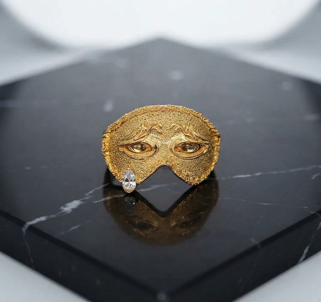 Prestique™ Masquerade RoyaleRing – A Statement of Sophistication